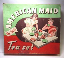 THE LITTLE AMERICAN MAID TEA SET No. 436 Complete 29 PIECES AKRO AGATE