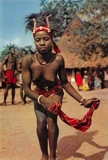 75 PARIS LA DANSEUSE AU MOUCHOIR