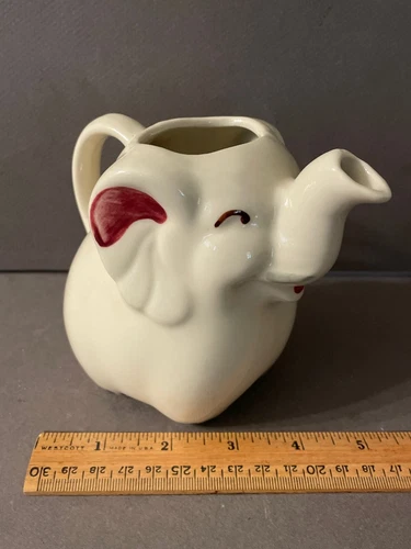VINTAGE SHAWNEE POTTERY PAINTED ELEPHANT PITCHER CREAMER