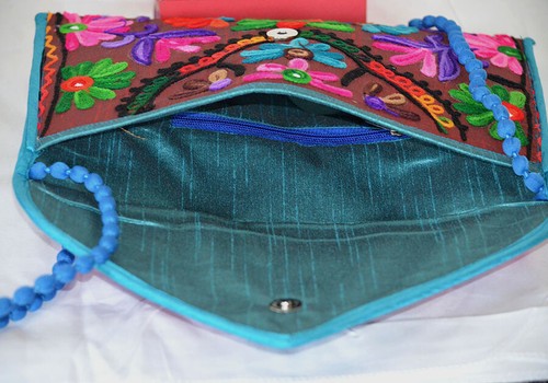 Mirror work Wool Embroidery Cotton Burgundy Purse Clutch Shoulder Bag from India - Picture 5 of 6