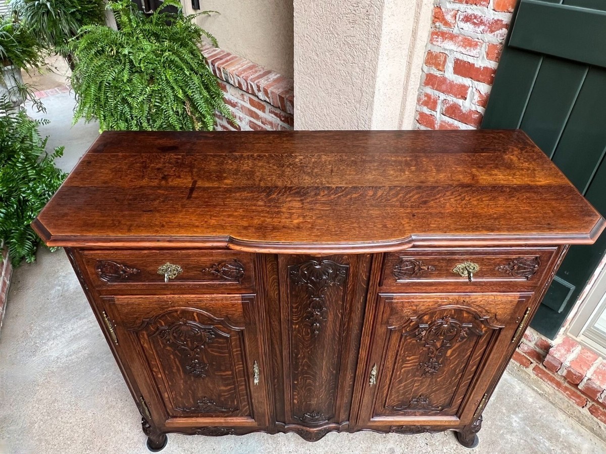 Antique French Sideboard Foyer Cabinet Louis XV Carved Tiger Antique French Sideboard Foyer Cabinet Louis XV Carved Tiger