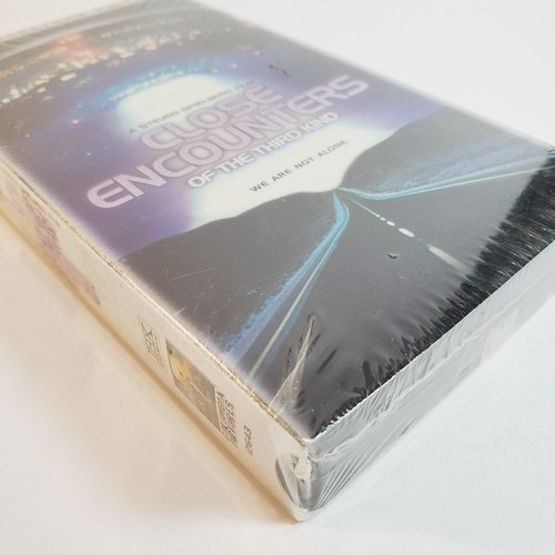 Close Encounters of the Third Kind VHS Tape Collector's Edition Rated PG - Picture 3 of 4
