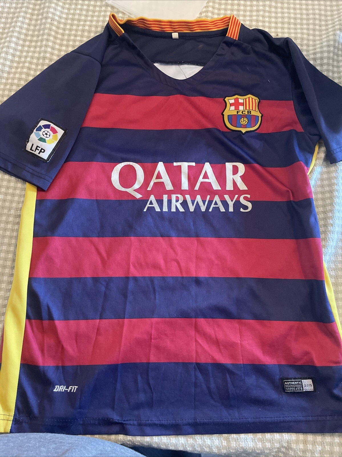 FCB Barcelona Qatar Airways Deportiva Soccer Jersey Size Small