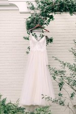 B2BC WToo by Watters "Truvy" Ivory Spaghetti Strap Wedding Dress size 8