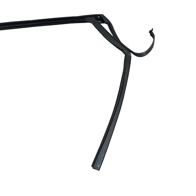 2018-2024 Volvo XC60 MK2 Rear right window channel guide