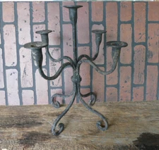 antique primitive medieval style wrought iron 5 candle table top candelabra 17 "