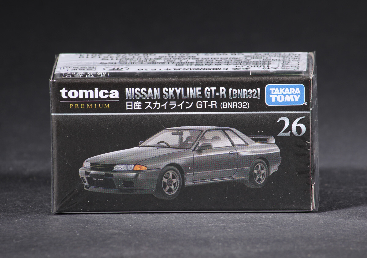 ミニカー TOMICA COLLECTIONBOW SERIES SKYLINEGT-R TOMICA 50TH GT-R COLLECTION NISSAN SKYLINE GT-R BNR32 R32 1