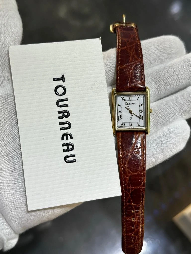 Tourneau cartier hotsell pre owned