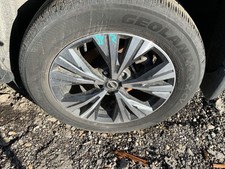 OEM Wheel 18x7-1/2 Alloy 10 Spoke Machined Face Fits 21-23 ROGUE 1386022