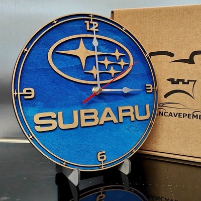 Subaru inspirierte Wanduhr - Garage, Männerhöhle, Werkstatt - einzigartiges Geschenk