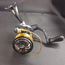 16 VANQUISH C2000S Spinning Reel