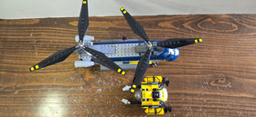 LEGO CITY: Deep Sea Helicopter (60093)  99% w/manual (fig damage)