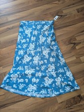 NWT Old Navy blue and white floral midi skirt size Medium