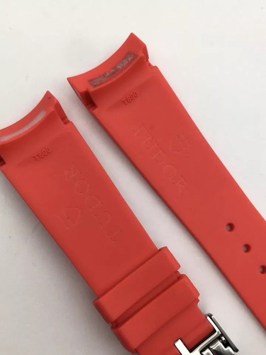 Red 22mm Rubber Silione Watch band for Tudor Black Bay GMT Beautiful - Picture 6 of 7