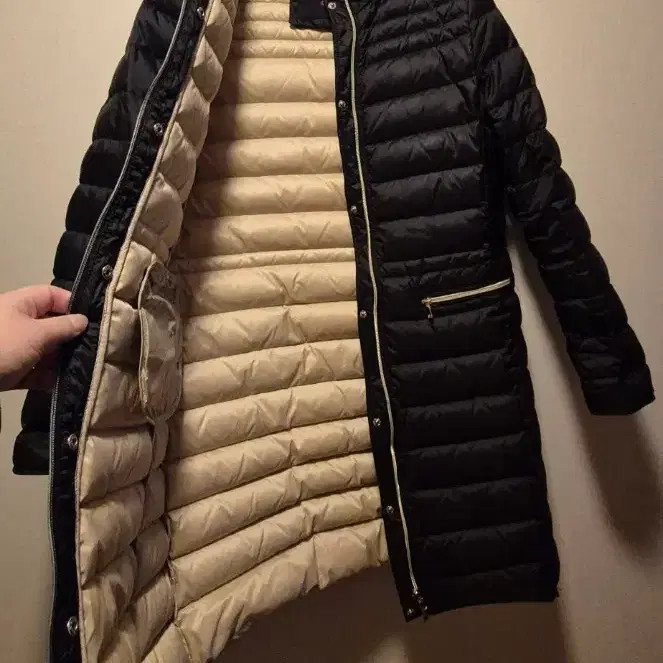 Lightweight 100% Down Padding Jacket - Size 66 - image 2