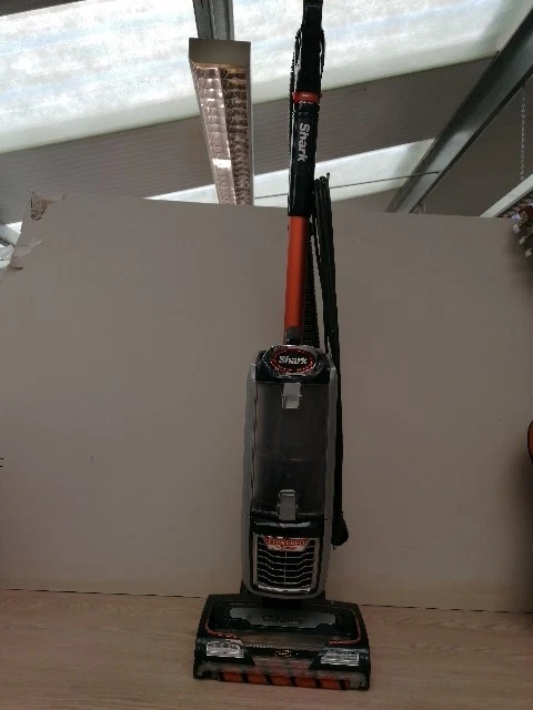 Shark Corded Upright Vacuum, Pet - NZ801UKT 40 Lift-Away - Orange/Black - Image 3 of 4