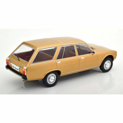 F*Z様 【ケース付・未開封】 マジョレット PEUGEOT 504 ｜３色セッ MCG 1/18 - Peugeot 504 Break 1976 Silver Metallic Diecast