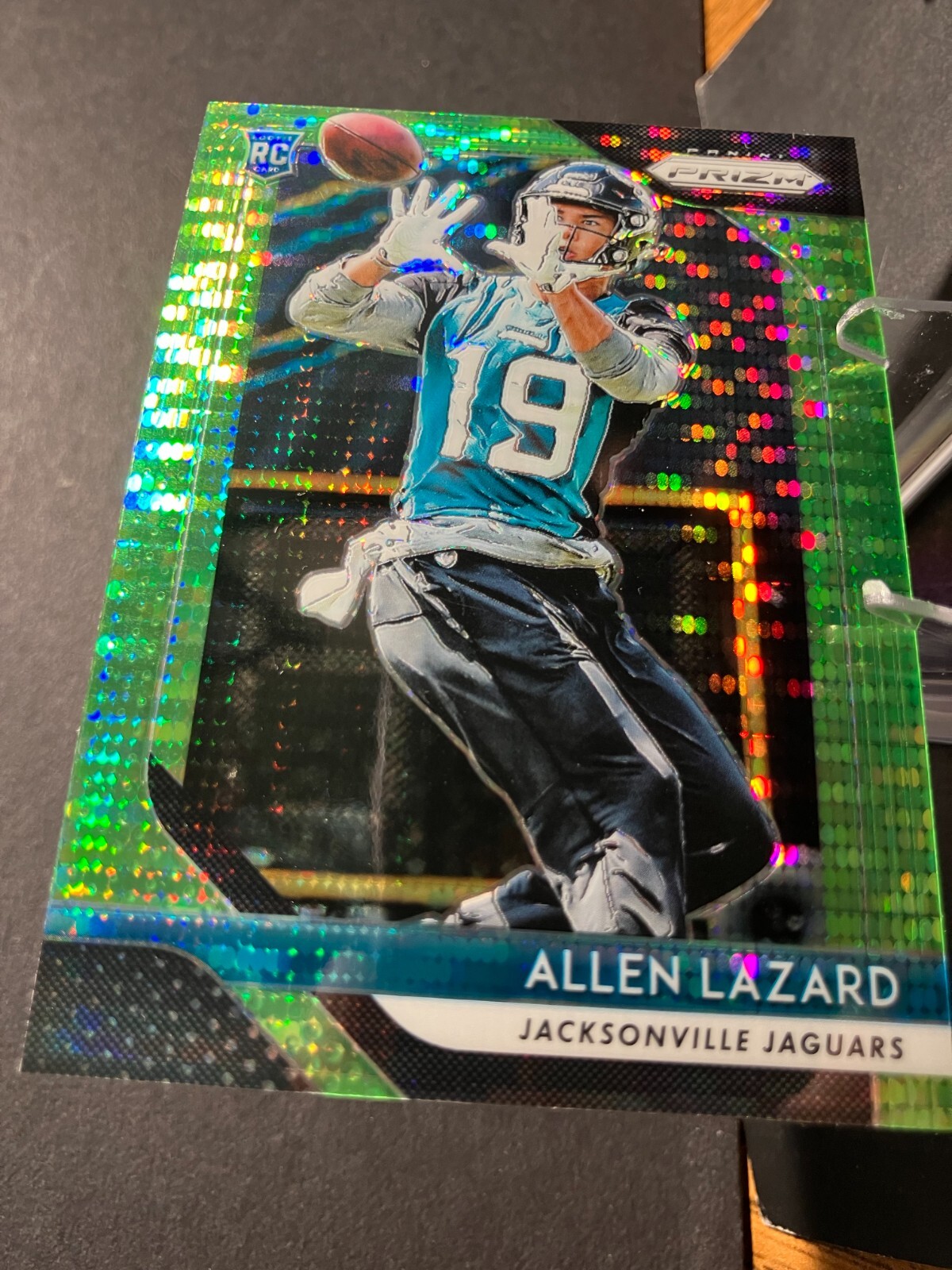 2018 Panini Prizm Neon Green Pulsar Allen Lazard #294 Rookie RC Packers, NY Jets