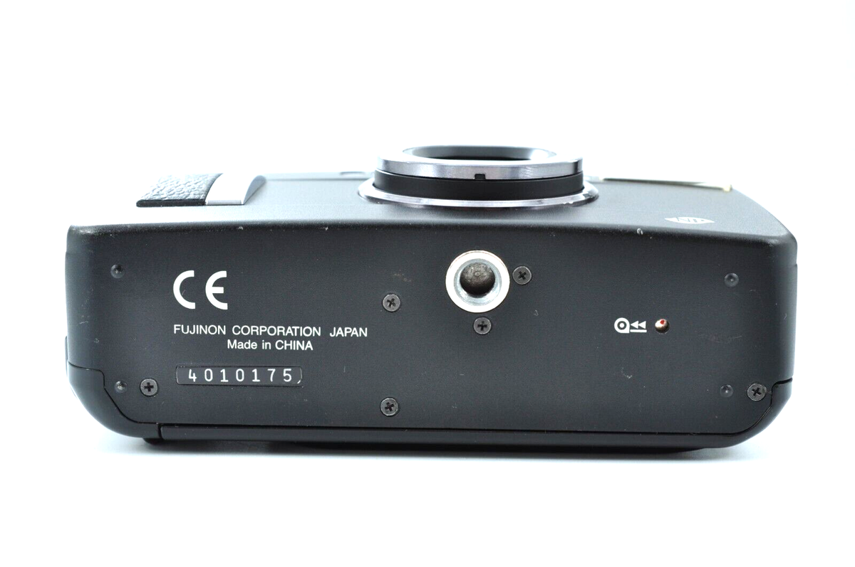 Excellent+++] Fujifilm Natura Black F1.9 Point & Shoot 35mm Film