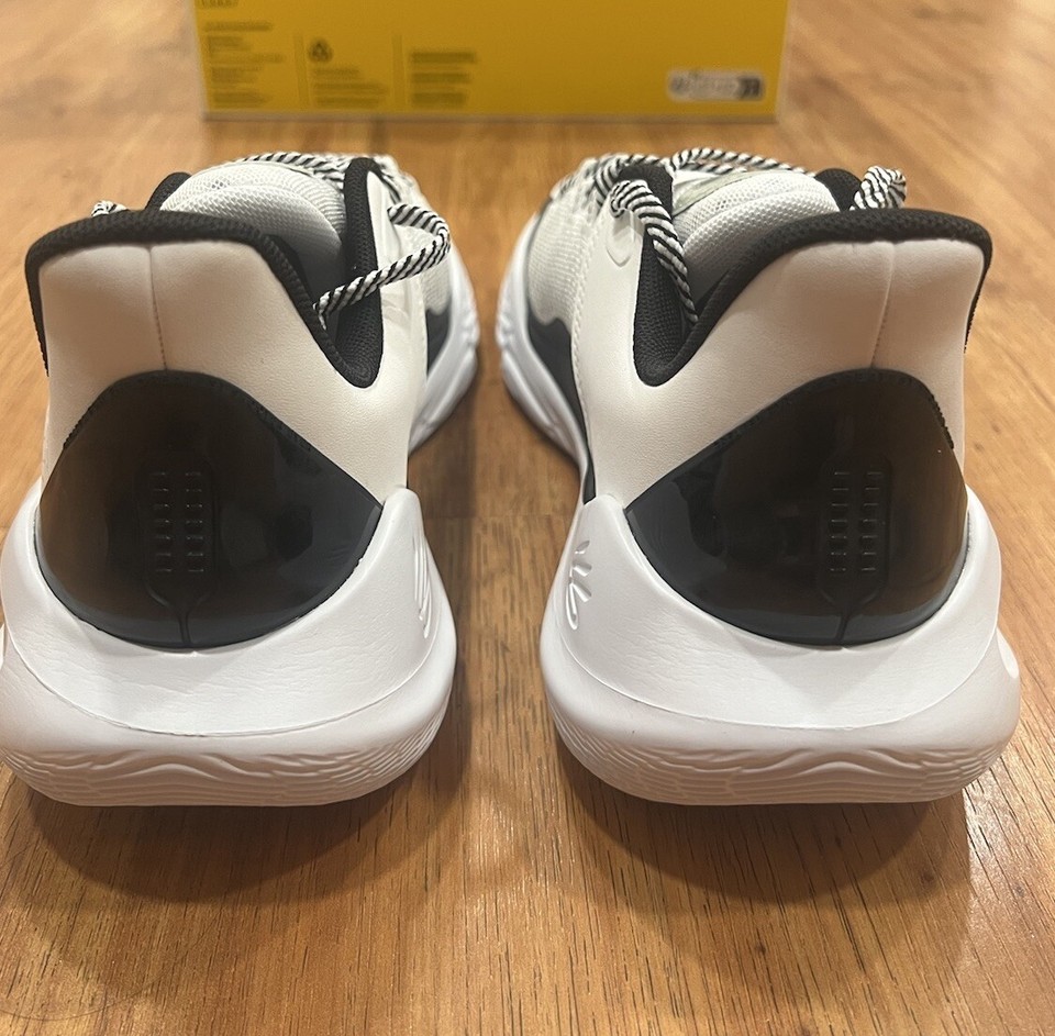 Under Armour Curry 11 Bruce Lee Wind Sz 10 Basketball Shoe 3027502100