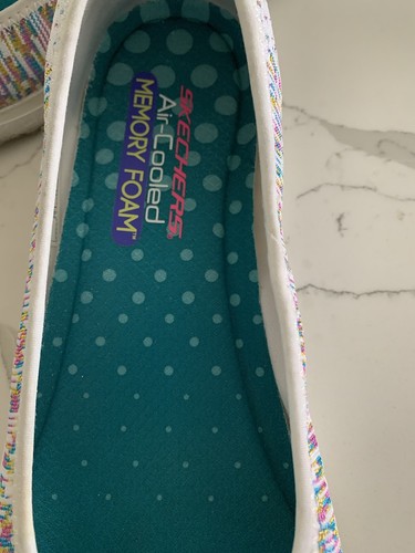 Skechers Women’s Sz 10 Microburst Made You Look White Slip-on Shoe Memory Foam - Picture 4 of 18