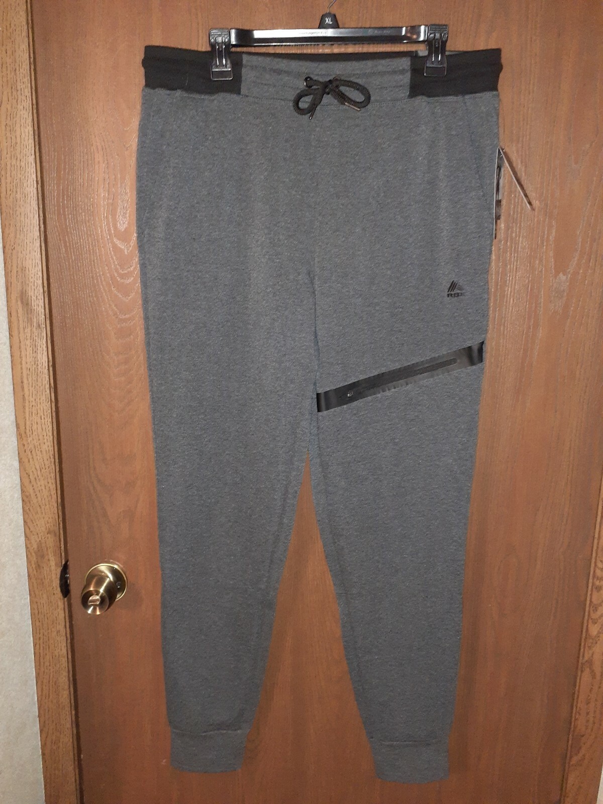 Picture 3 of 5