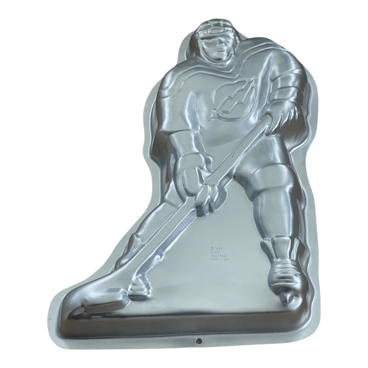 Roller skate cake pan top