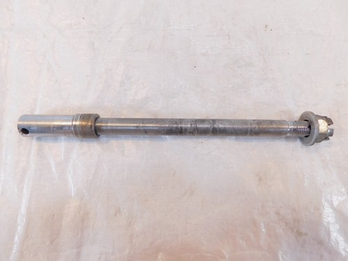 Yamaha Maxim 650 700 & 750 & Virago 920 Rear Wheel Axle Bolt Shaft w/ Nut - Picture 7 of 7