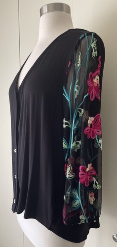 Kim & Cami Black Button Up Top Shirt Embroidered Sheer Floral Sleeves Size S - Picture 2 of 8