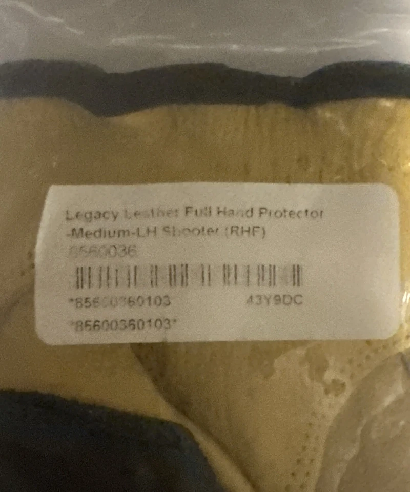Legacy Leather Archery Full Hand Protector Medium LH Shooter - Image 2 of 4