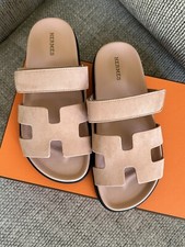 Size 36EU NIB HERM S Nude Suede Women  s Chypre Sandals w/Receipt