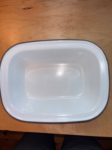 Falcon Enamelware Pie Set - five piece - Pigeon Gray - Very Good Condition - Picture 6 of 11