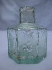 LOVELY AQUA BURST TOP INK BOTTLE INKWELL WITH THREE SNOWFLAKES