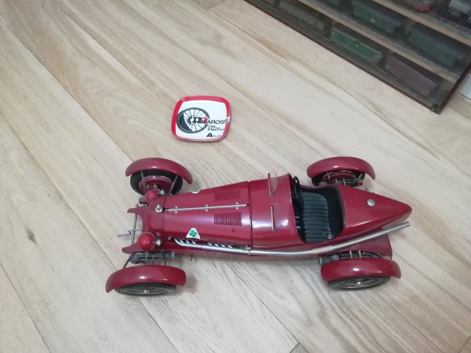 Rivarossi Pocher scala 1:8 Alfa Romeo 8C 2300 Monza 1931-34 - Immagine 3 di 4