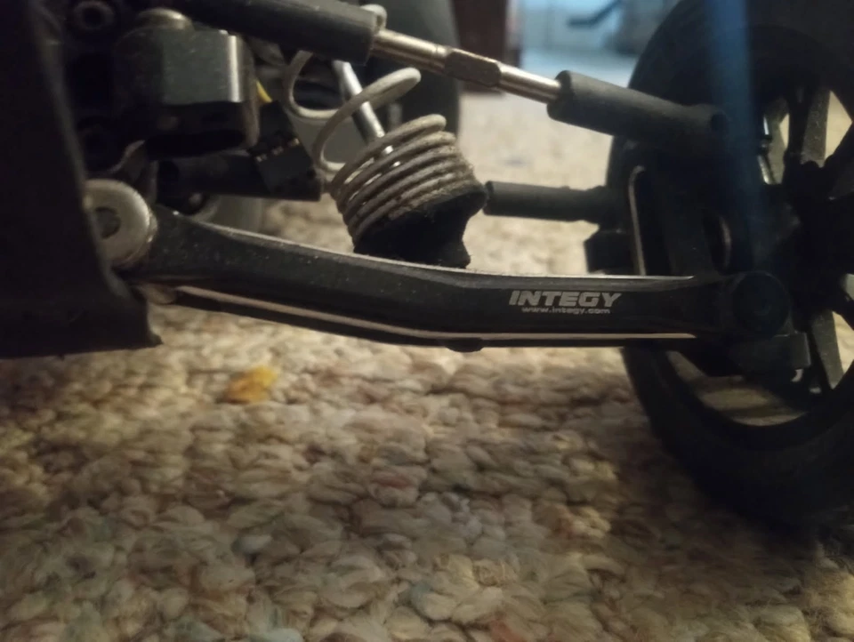 Team Associated DR10 Drag Car - Image 3 of 4