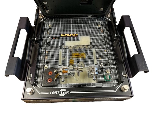Rematek Quantum PCB Test Fixture 4532525-PA07895BBB PCB Rev.B Powered by iTest - Afbeelding 8 van 14