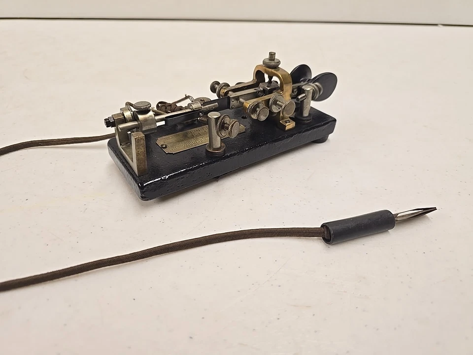Antique C1918 Vibroplex Semi-Automatic Telegraph Morse Code Key Bug No. 61228 - Image 3 of 4