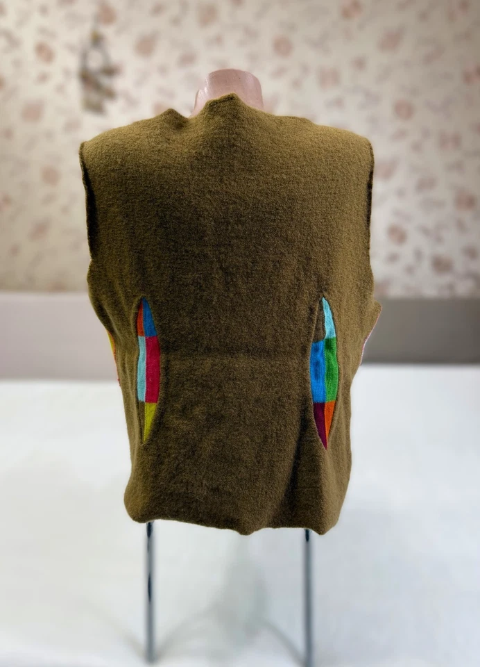 Oilily Mujer Lana Tejido Chaleco Sin Mangas con Decoración Patchwork Foto 4 de 4
