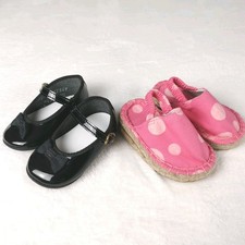 2 Pair Of Infant Shoes 6-12 Months Dress And Casual New And Used