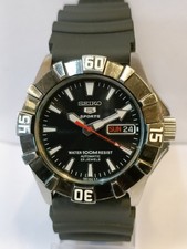 VINTAGE SEIKO 5 SPORTS AUTOMATIC BLACK DIAL 7S36 JAPAN MEN'S WORKING CONDITION