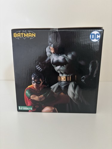 Kotobukiya ARTFX+ All Star Batman & Robin Two Pack 1/10 Scale PVC Statue Figure - Picture 2 of 6