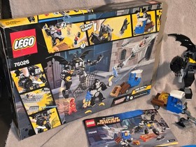 Lego 76026 DC Superheroes Gorilla Grodd Goes Bananas 100% Complete Set w/ Box!