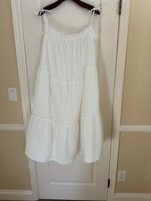 Women’s White Ruched Dress. XL. Straps Adjust, Tiered Boho Sundress. Resort wear