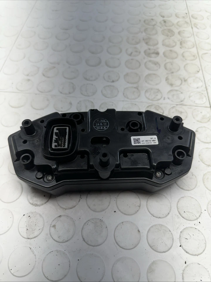 Honda CBR500R 2013-2016 velocímetro medidor grupo OEM HP-0972-001 usado Foto 3 de 4