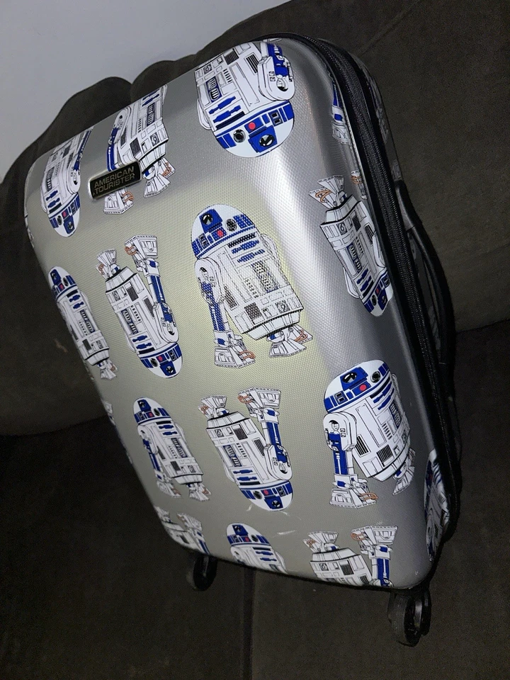 Star Wars R2-D2 Hardside Spinner 20 Carry-On Luggage by American Tourister - Image 2 of 4