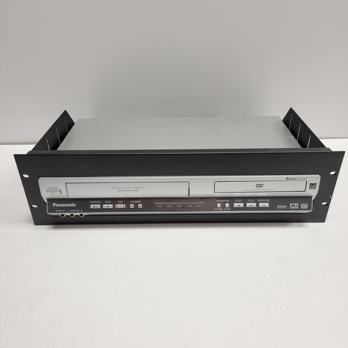 美品　Panasonic DIGA DMR-EH70V VHS・DVDプレーヤー Amazon | Panasonic DIGA DMR-EH70V-S 200GB HDD内蔵ビデオ一