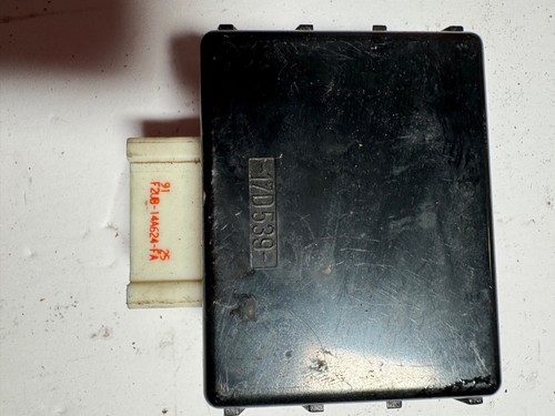 92-06 Ford E150 E250 E350SD Windshield Wiper Relay OEM F2UB-14A624-