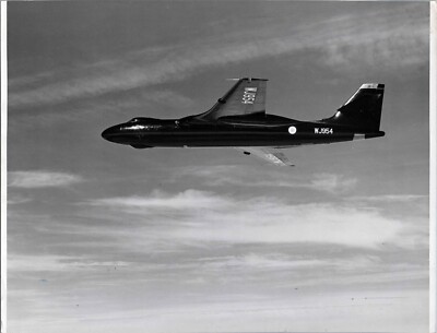 VICKERS VALIANT B2 SCHWARZ ORIGINAL VINTAGE CHARLES E BROWN FOTO RAF V-BOMBER 13