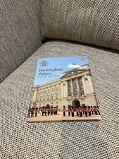 Buckingham Palace: Official Souvenir by Pamela Hartshorne (Paperback, 2018)