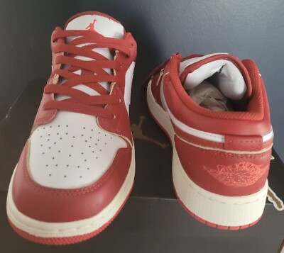 NEW AUTHENTIC AIR JORDAN 1 RETRO LOW SE (GS) 